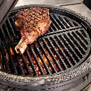 grille-kamado-meat-beef-boeuf-barbecue-coeo.webp